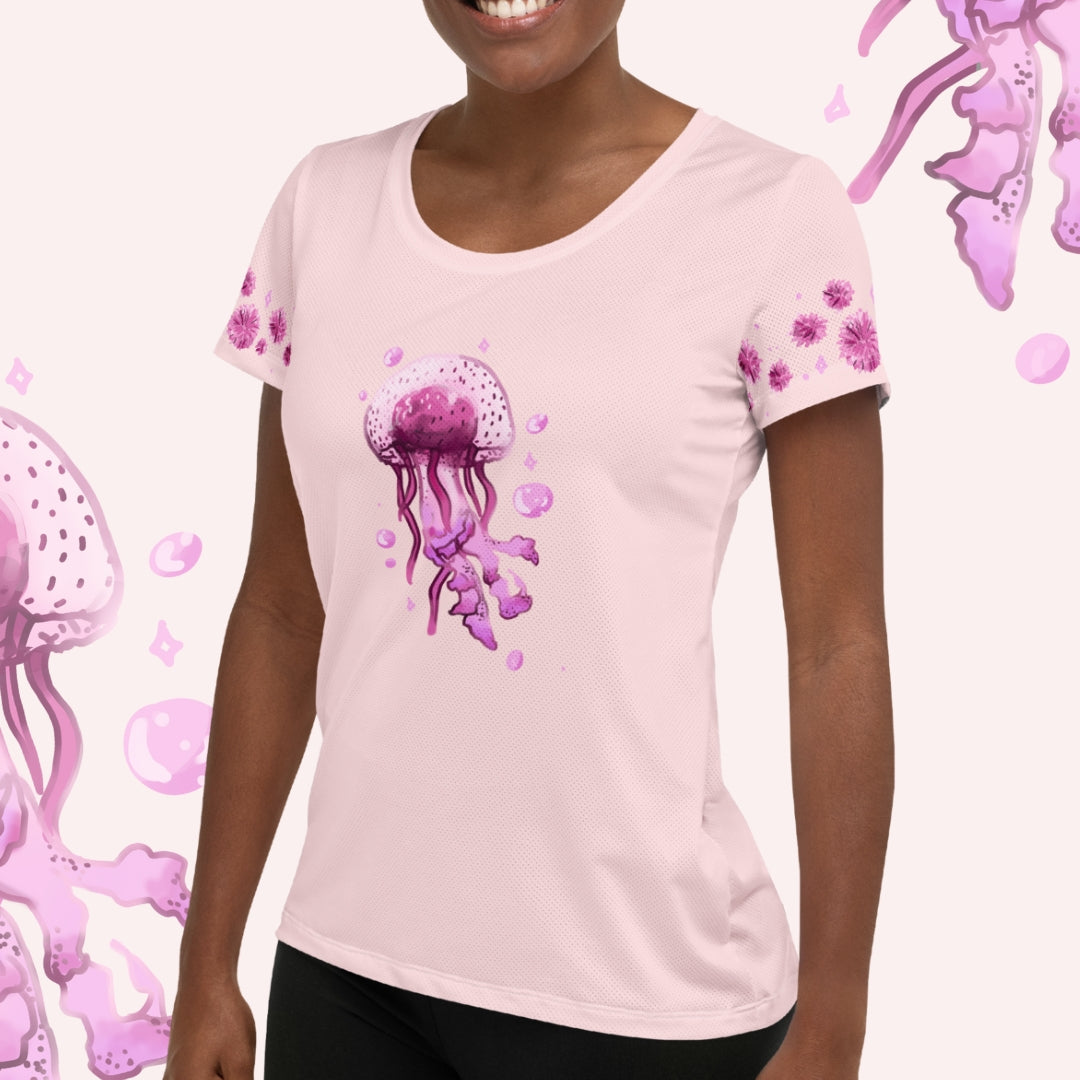 pelagia. athletic t-shirt